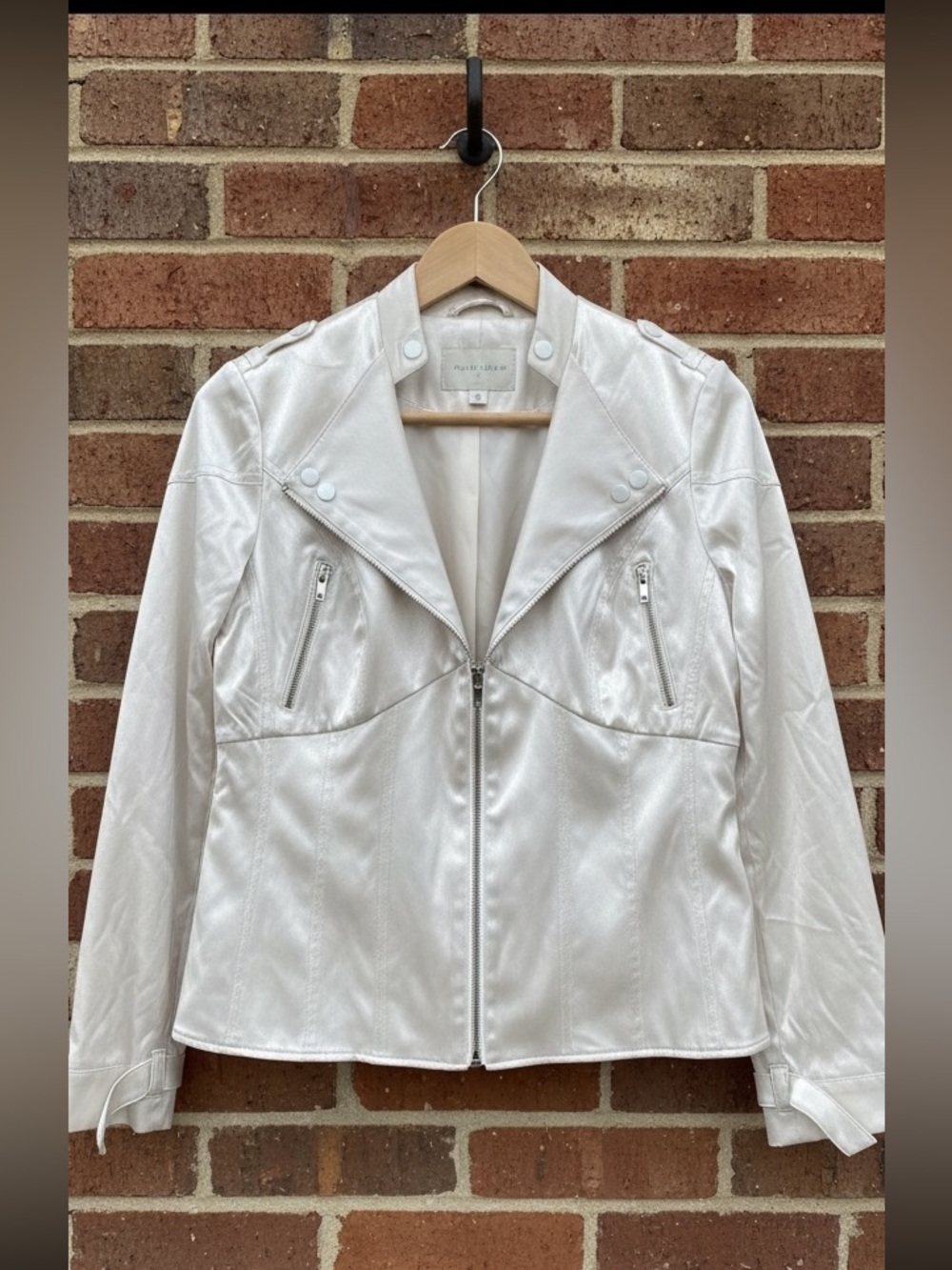 Bianca Nygard White Satiny Unlined  Jacket Size 16